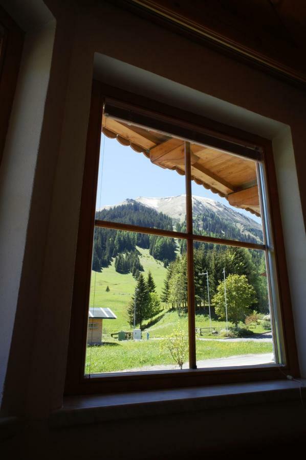 Tiroliving Appartement Berwang Buitenkant foto